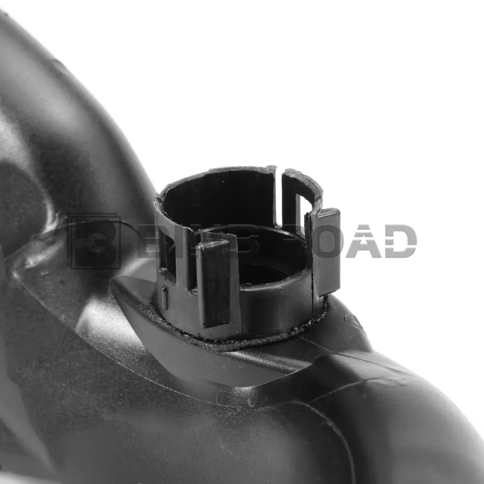 13717571348 Air Intake Hose - Image 4